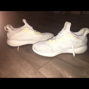 Women’s Adidas Alphabounce